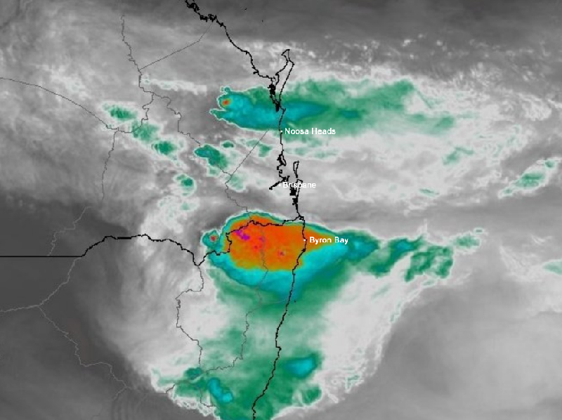 Big boy on the QLD/NSW border - Himawari 8 Satellite Water Vapour imagery showing very large and severe thunderstorm late yesterday afternoon on the southern ranges.
