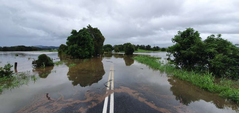 Flooding through Wooyong Road, Pottsville as captured by EWN Alerts Operator and Forecaster Justin Noonan. February 13th, 2020.