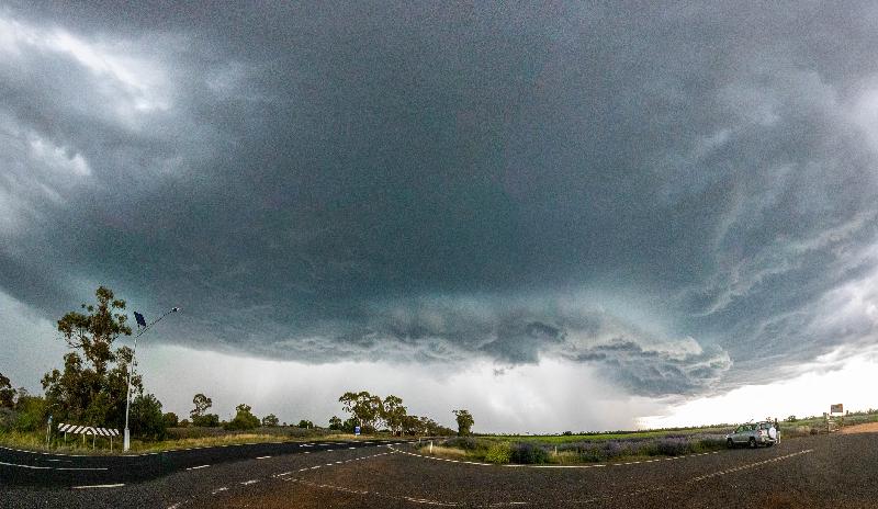Severe thunderstorm structure as shot by EWN's Justin Noonan west of Nyngan, NSW, Monday 22nd September 2020.